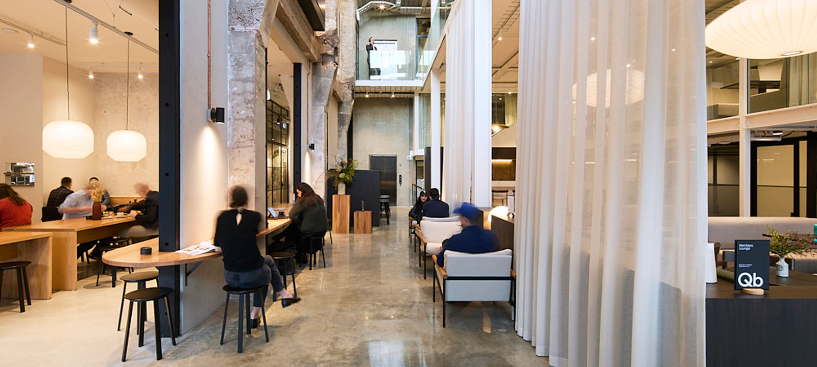 235 High Street, Christchurch - Image 1