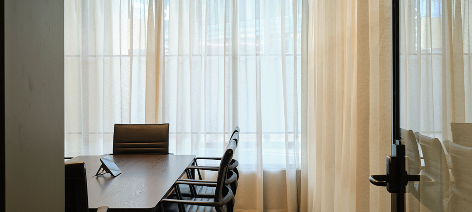 235 High Street, Christchurch - Image 1