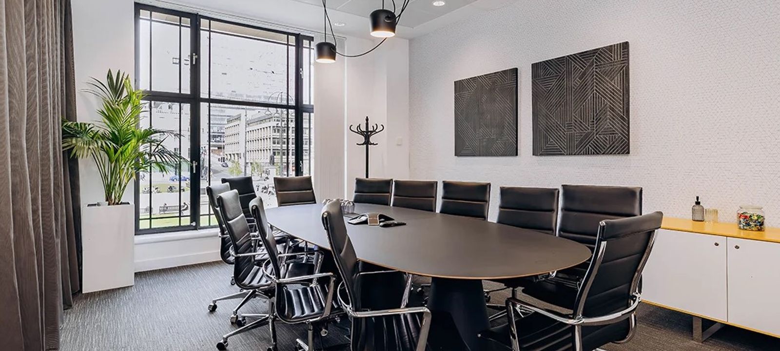 9 George Square, Glasgow - Image 1