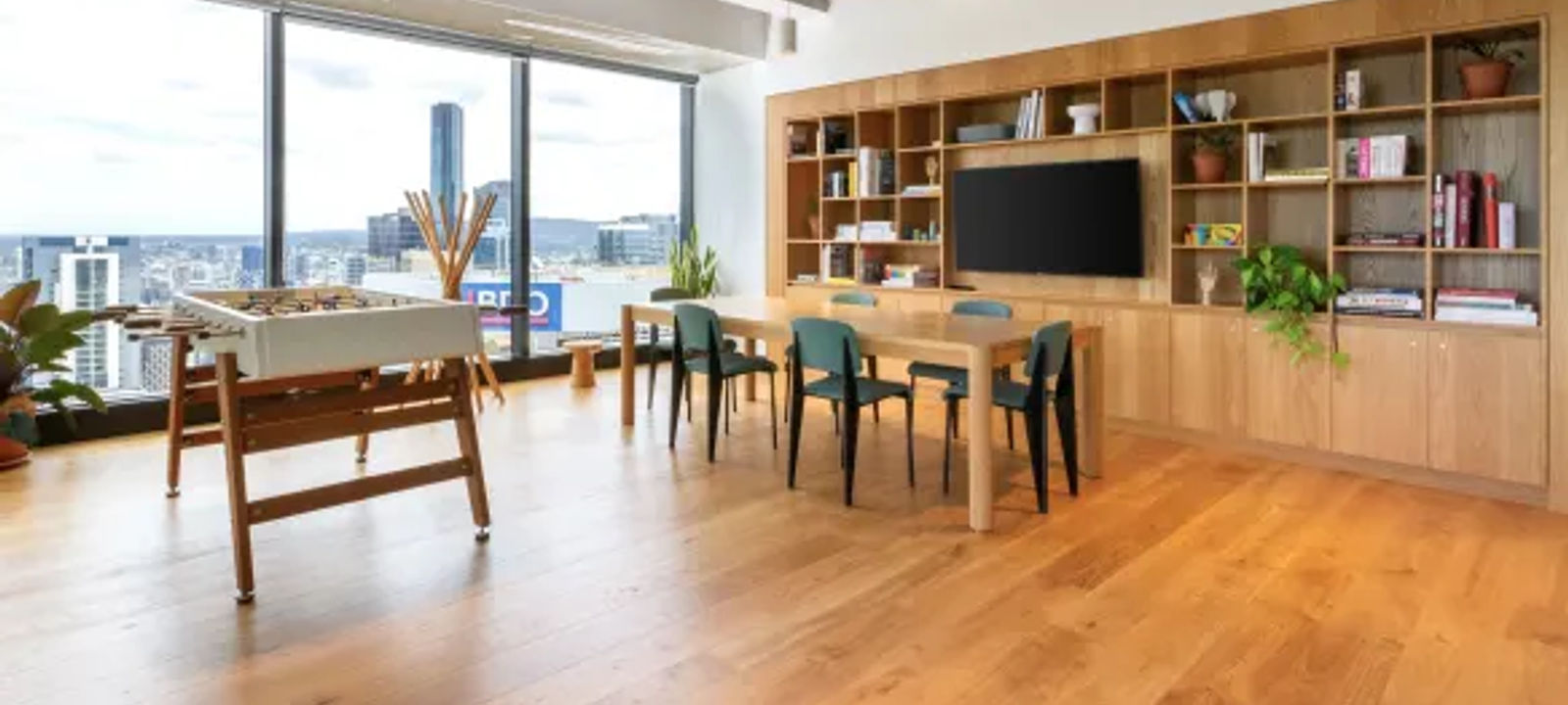 27125 Sierra Hwy 27125 Sierra Hwy, Santa Clarita - Image 1