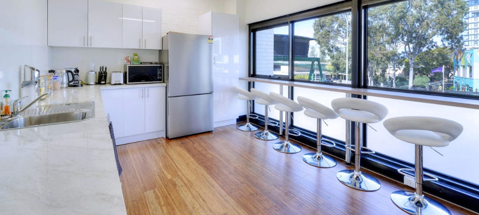 Canning Highway, Applecross - Image 1