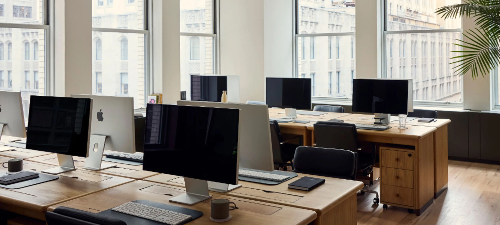 387 Park Avenue South, New York - Image 1