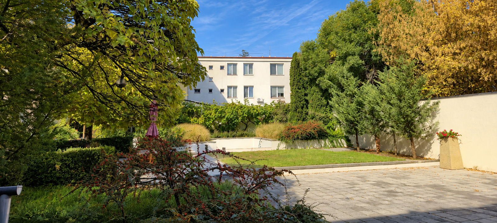 55 Arany János U, Debrecen - Image 1