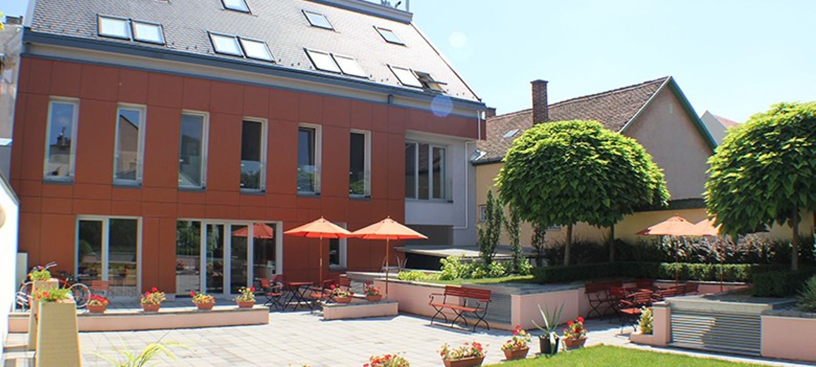 55 Arany János U, Debrecen - Image 1