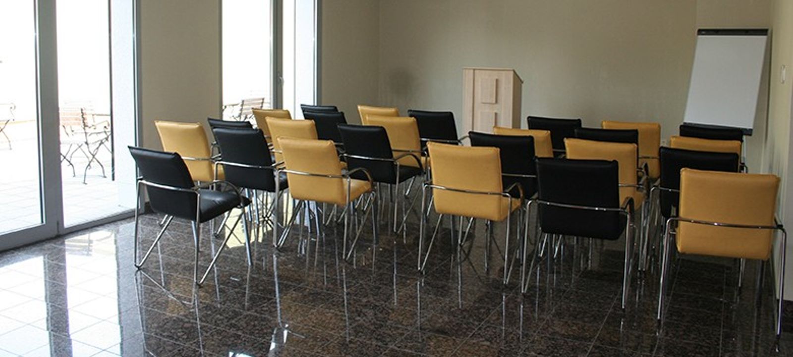 55 Arany János U, Debrecen - Image 1