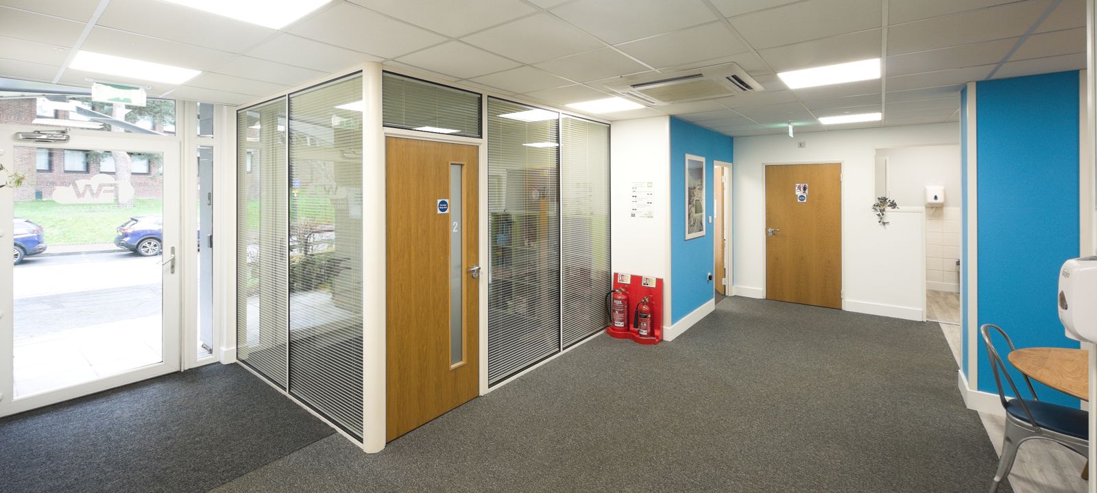 30 Worthing Road, West Sussex - Image 1