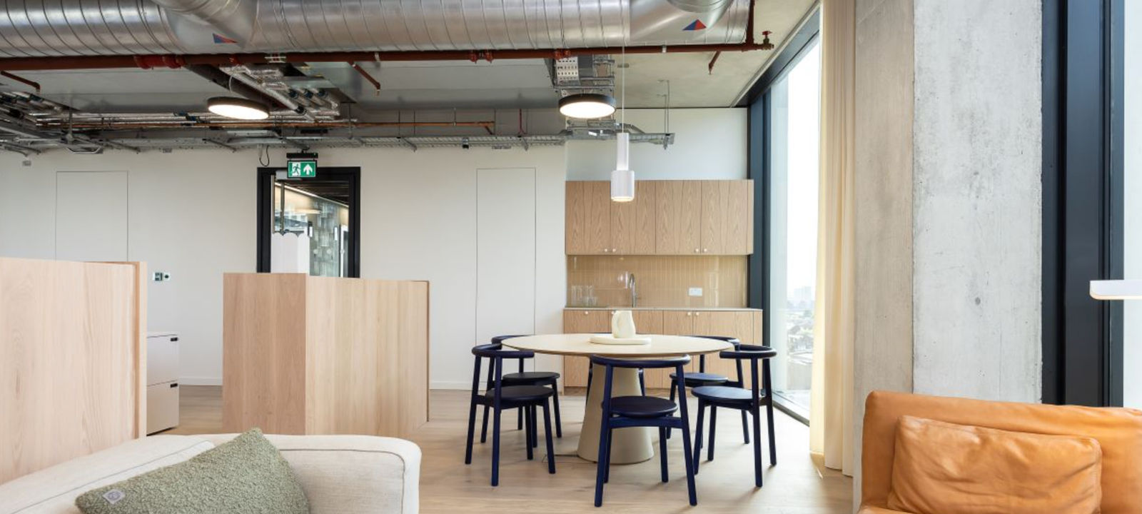 Blossom St, London - Image 1