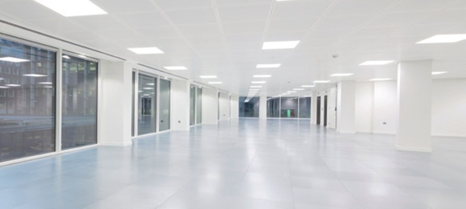 140 Fenchurch St, London - Image 1