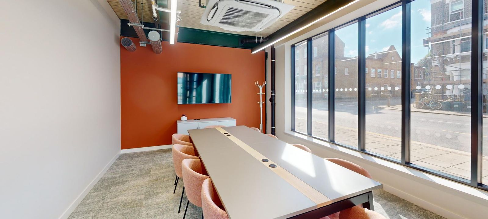 116 Putney Bridge Road, London - Image 1