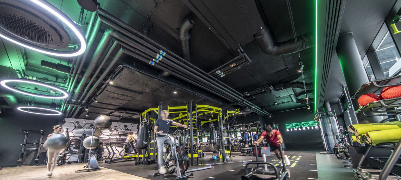 Wellington Way, Surrey - Image 1