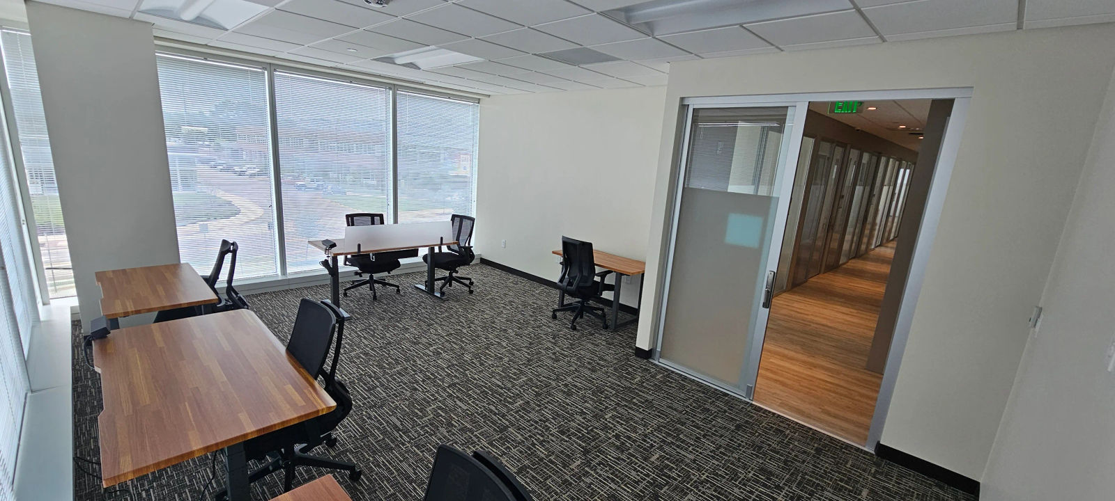 555 Belaire Ave, Chesapeake - Image 1