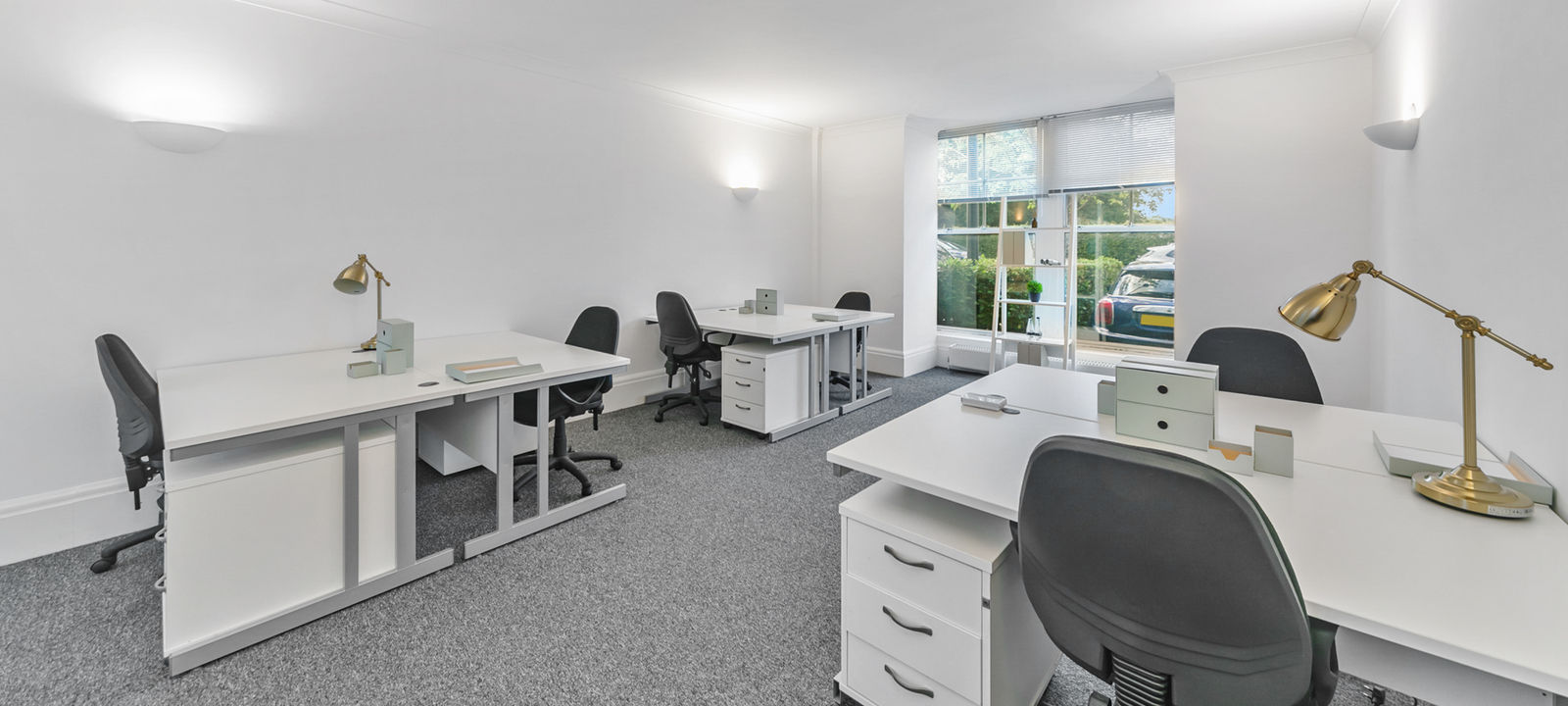 Wyvols Court, Reading - Image 1