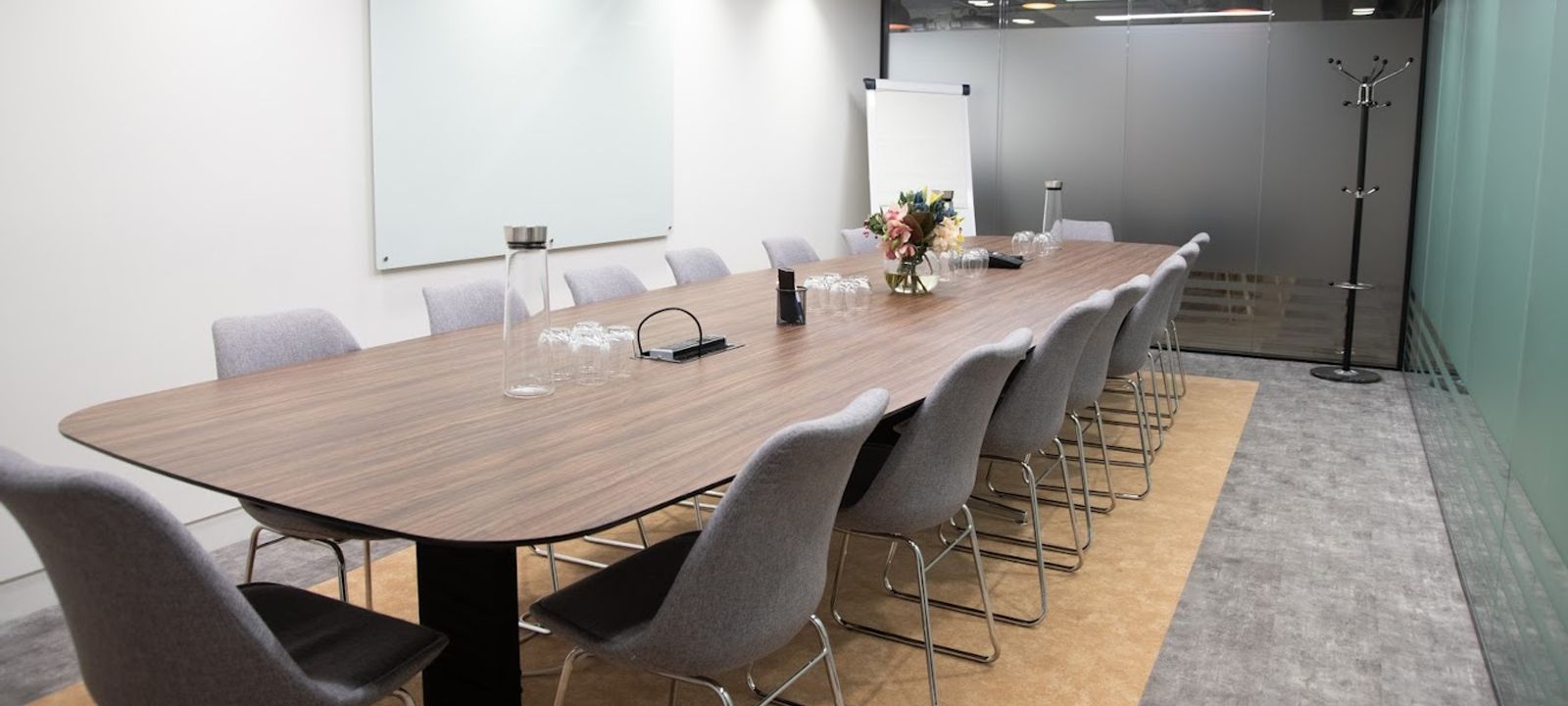 231 Strand, Strand - Image 1