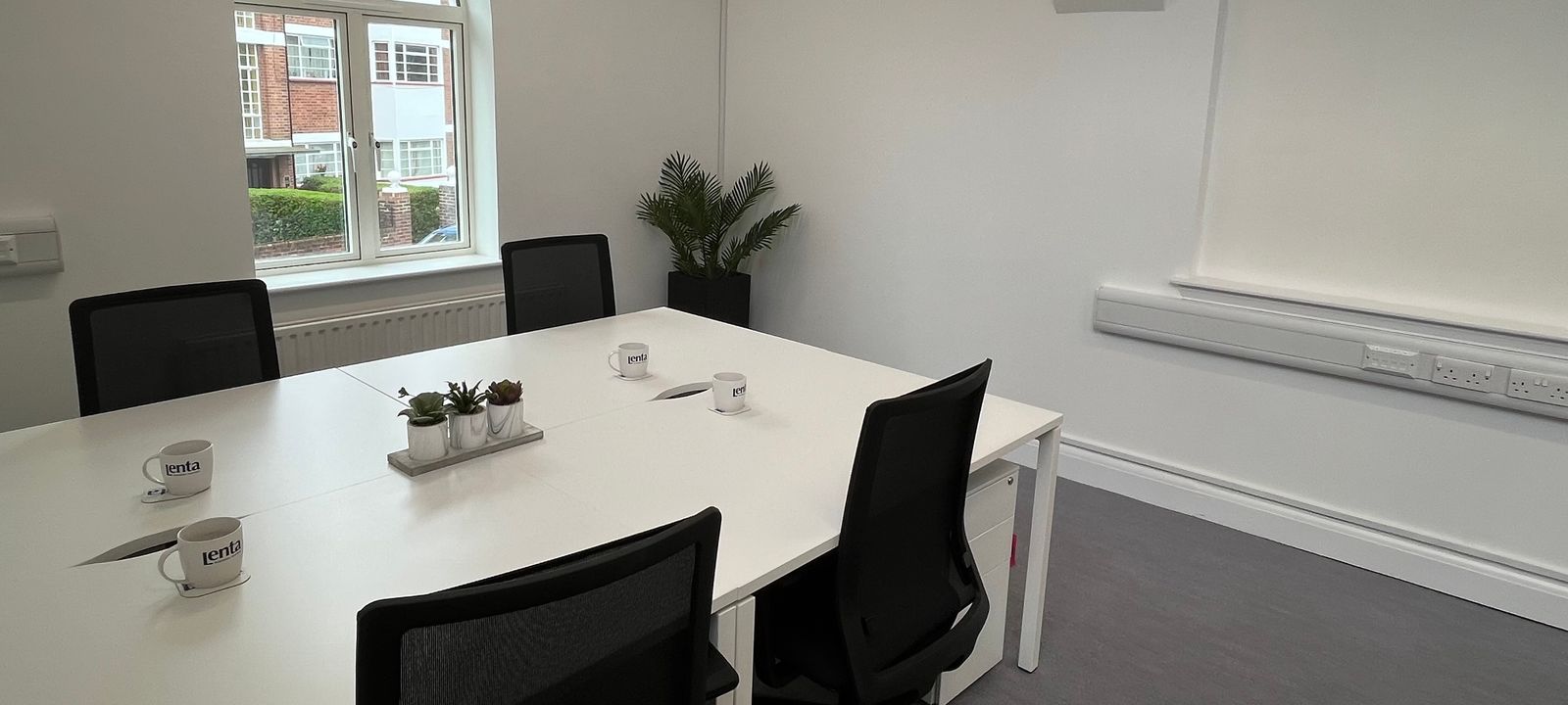 Manfred Rd, Putney - Image 1