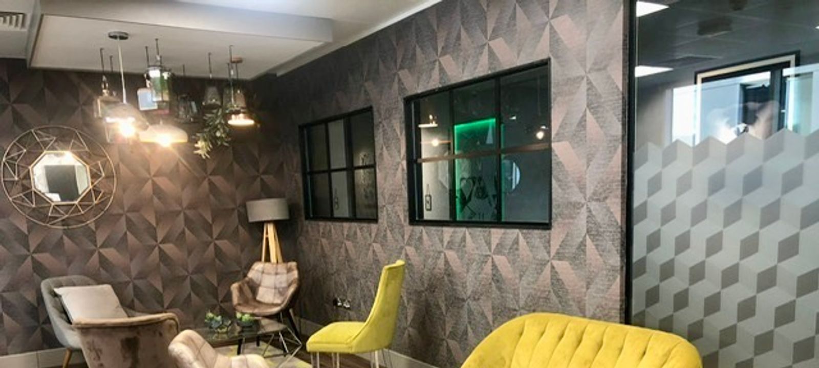 85 Uxbridge Road, Ealing - Image 1