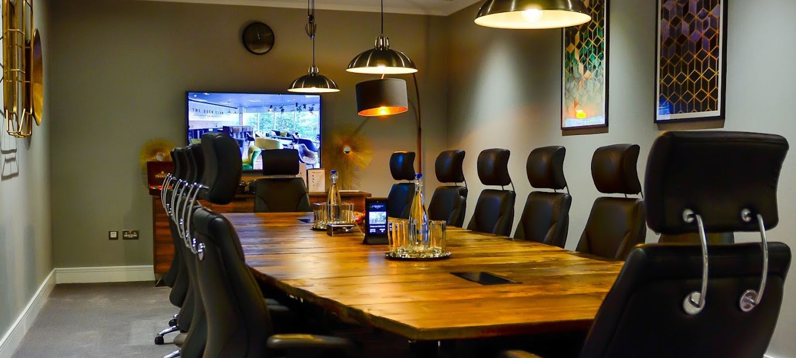 85 Uxbridge Road, Ealing - Image 1