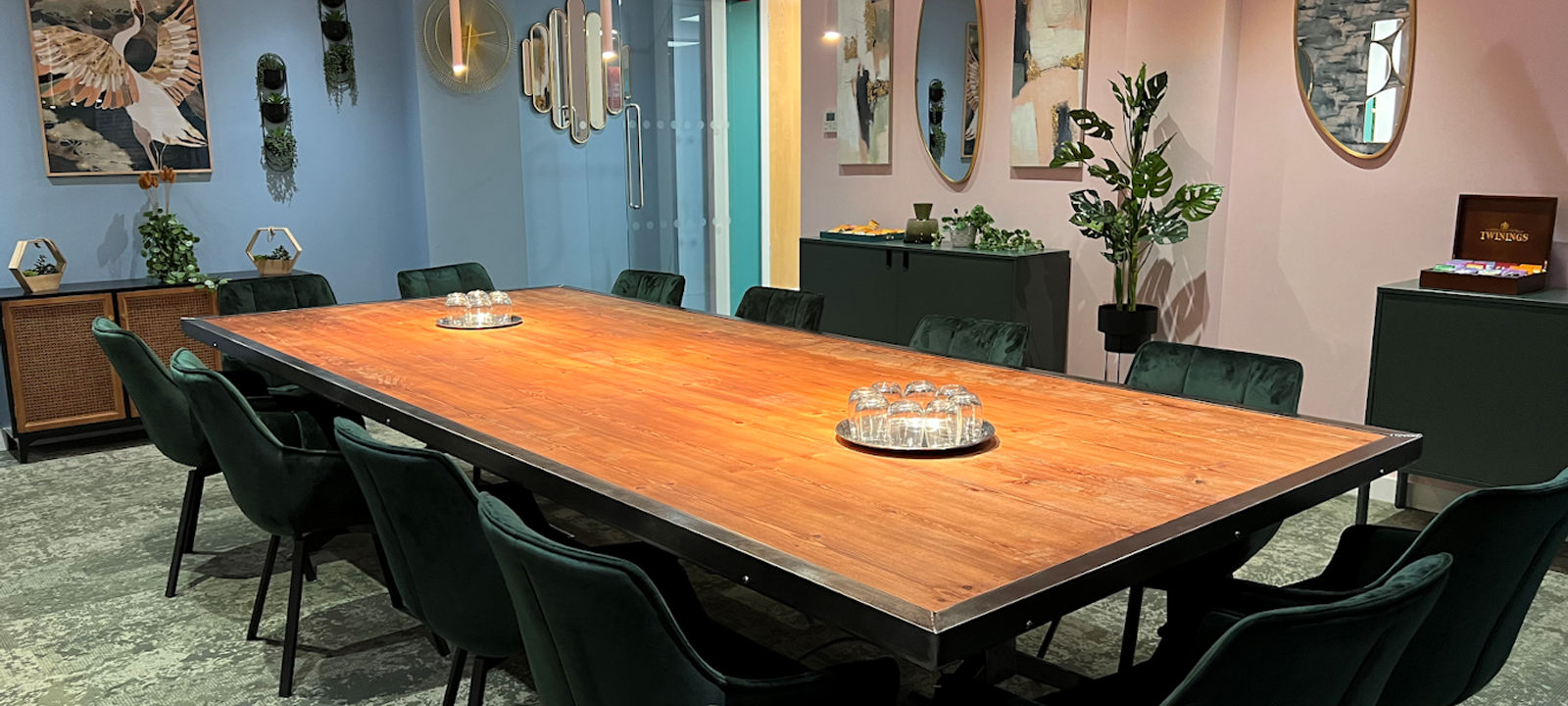 Victoria Avenue, Liverpool Street - Image 1