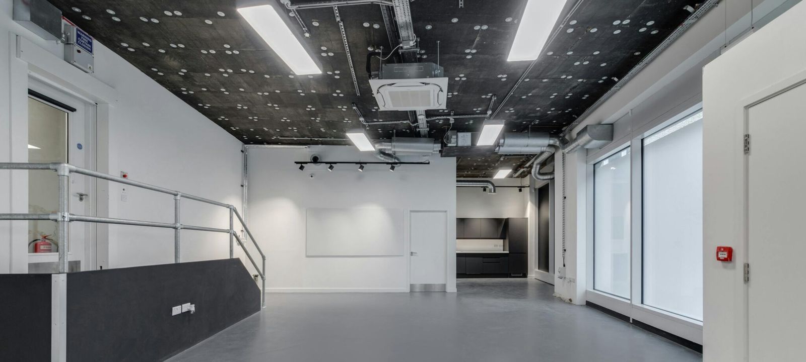 12 Whitecombe Street 12 Whitecombe Street, London - Image 1