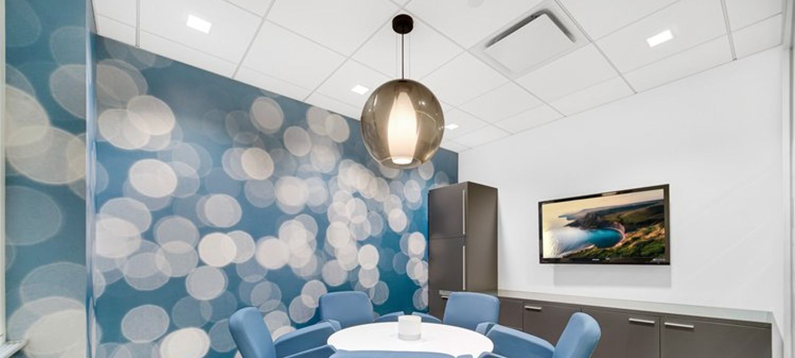 1600 Mcconnor Parkway, Schaumburg - Image 1