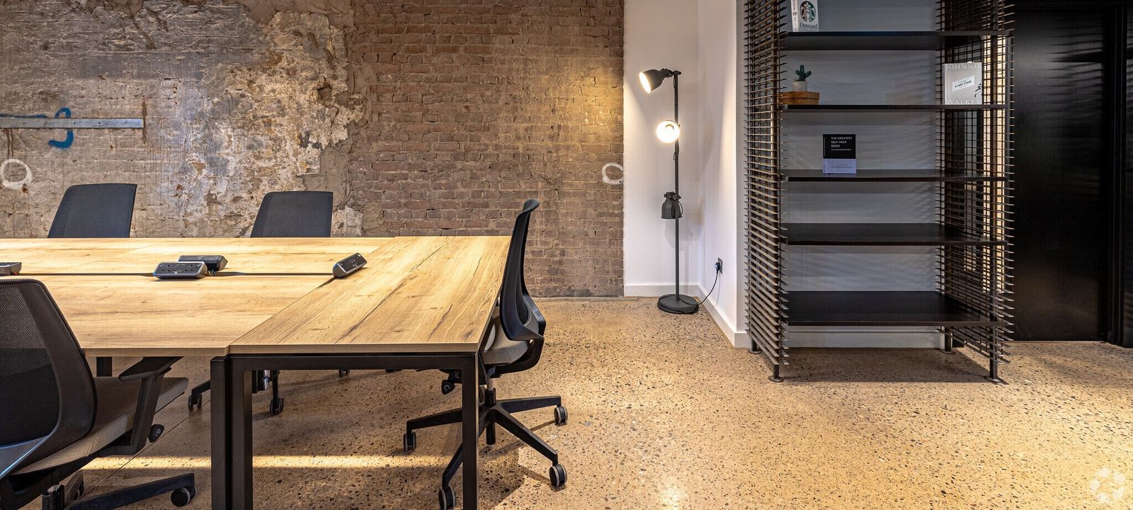 84 Commercial St, Leith - Image 1