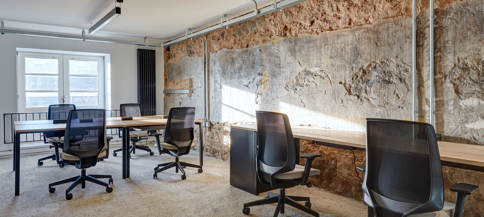 84 Commercial St, Leith - Image 1