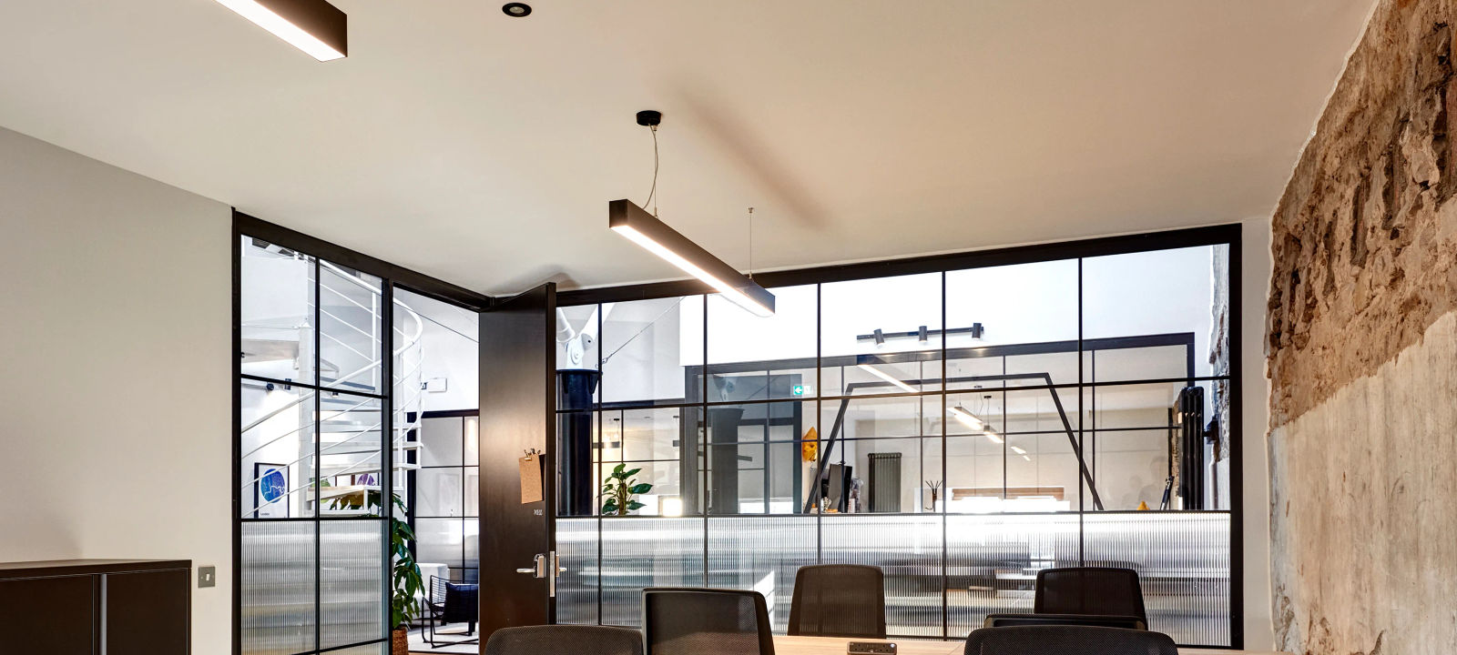 84 Commercial St, Leith - Image 1