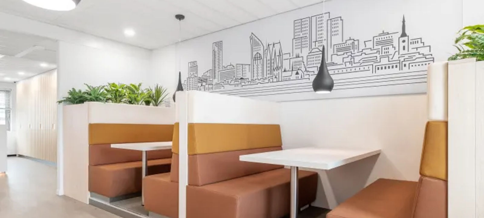 400 Warren Ave, Bremerton - Image 1