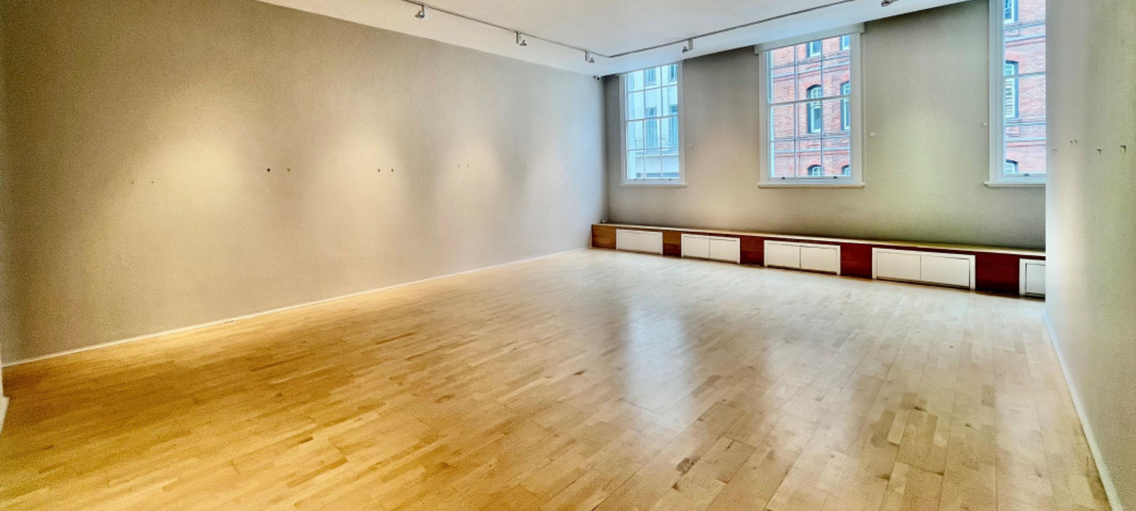 21 Cork Street, Mayfair - Image 1