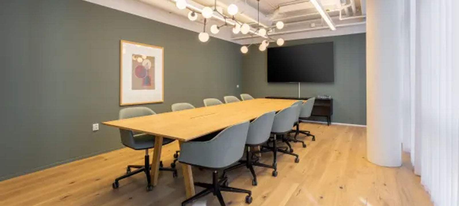 1 Rue Jacqueline Auriol, Marignane - Image 1