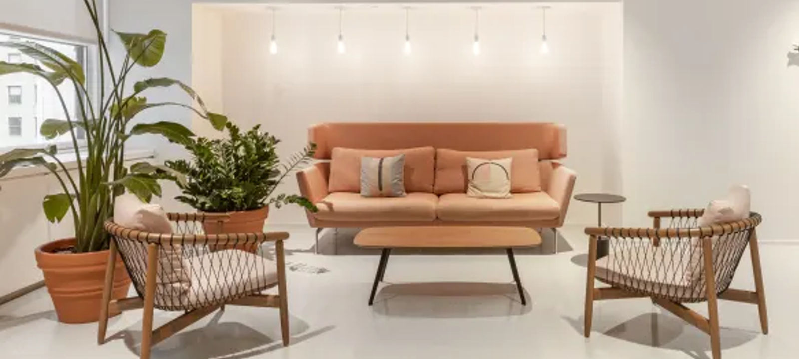 1 Rue Jacqueline Auriol, Marignane - Image 1