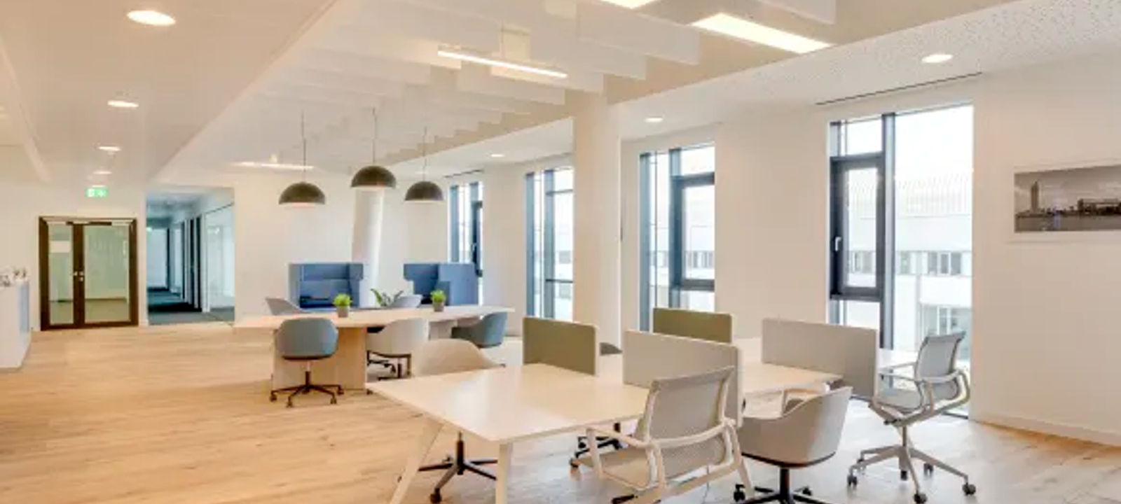 1300 E 9th St, Cleveland - Image 1