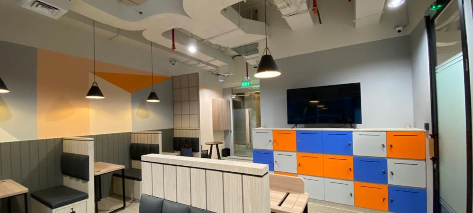 Kawasan District 8 Scbd Gedung Treasury Tower Lantai 5 Unit J Lot 28, Kota Jakarta Selatan - Image 1