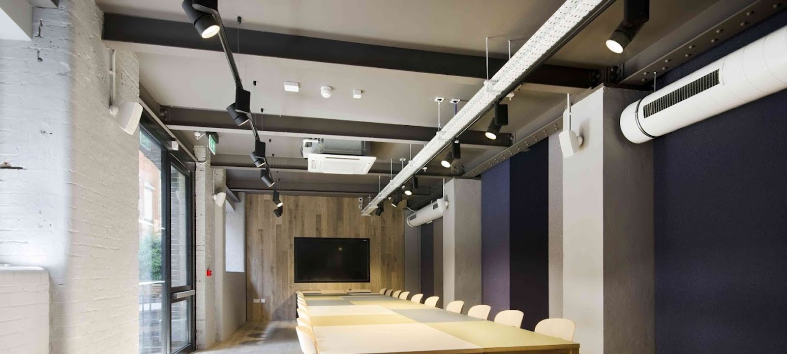 1-2 Hatfields, Waterloo - Image 1