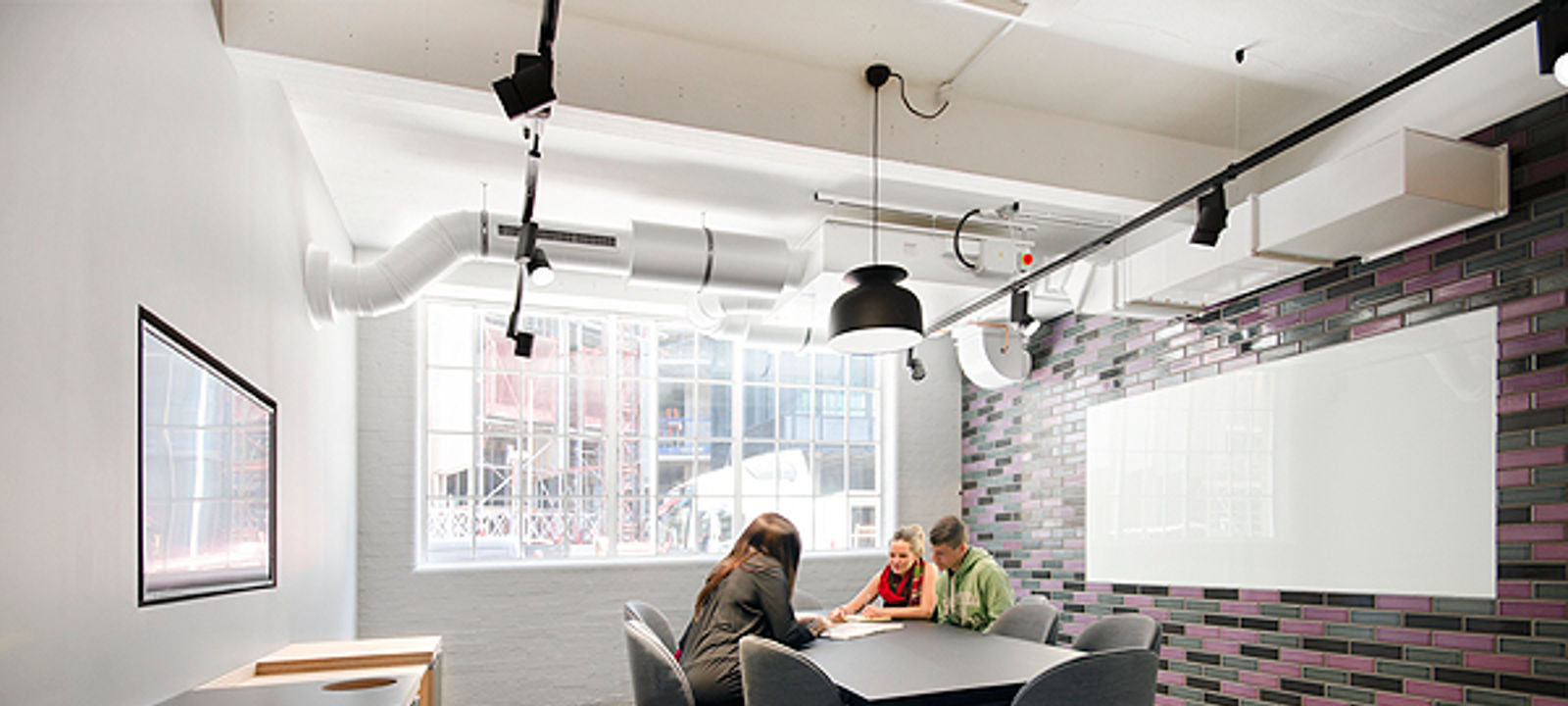 1-2 Hatfields, Waterloo - Image 1