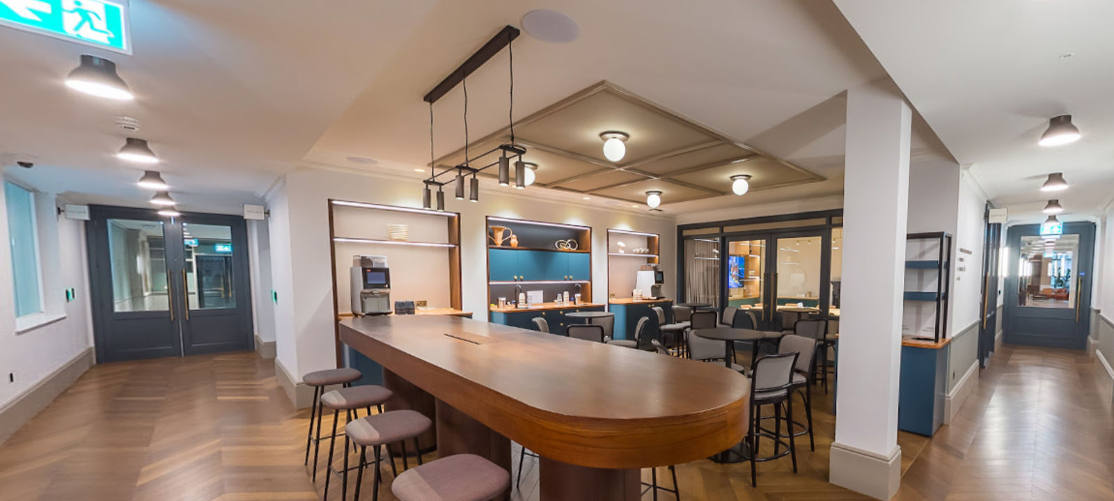 Finsbury Circus, London Wall - Image 1