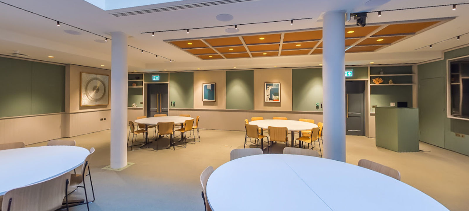 Finsbury Circus, London Wall - Image 1