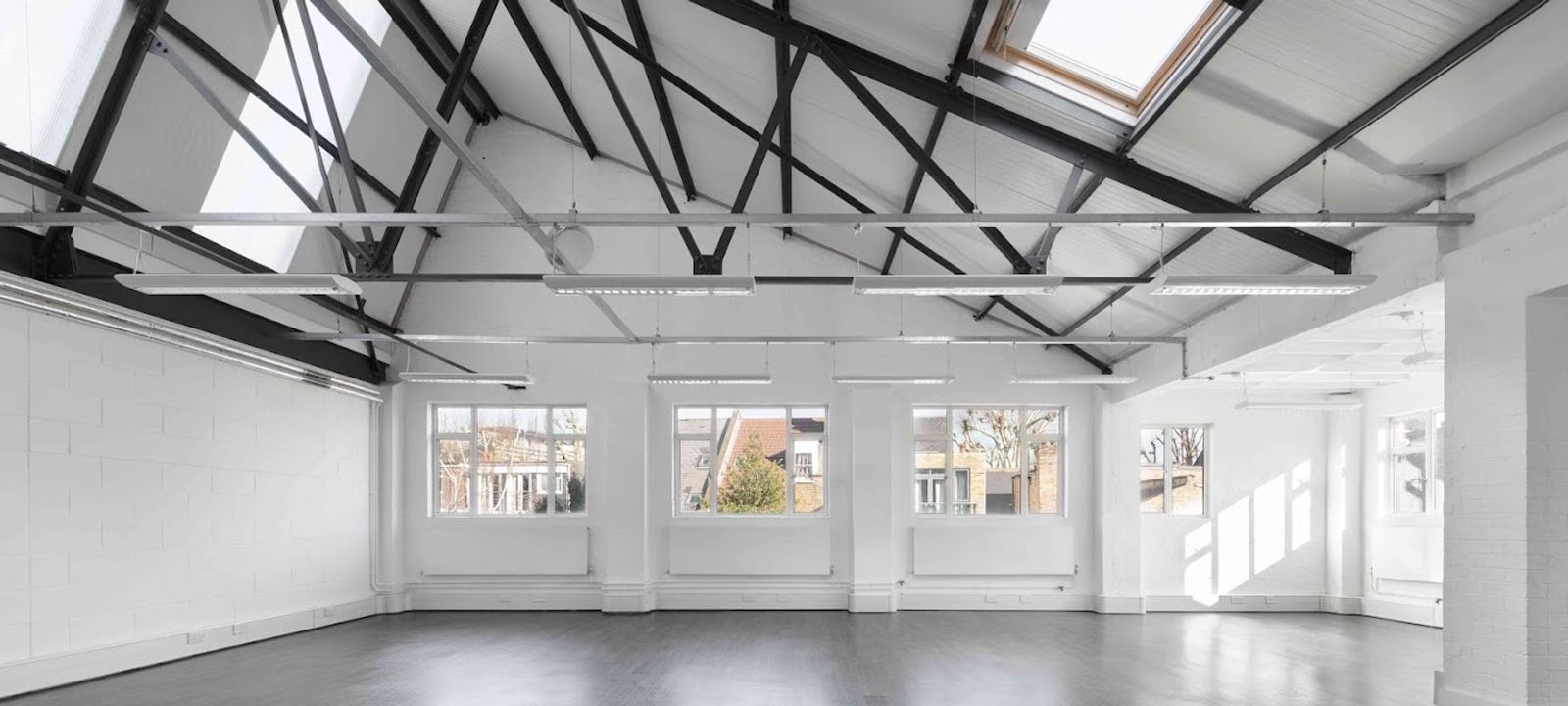 111 Power Road, Chiswick - Image 1