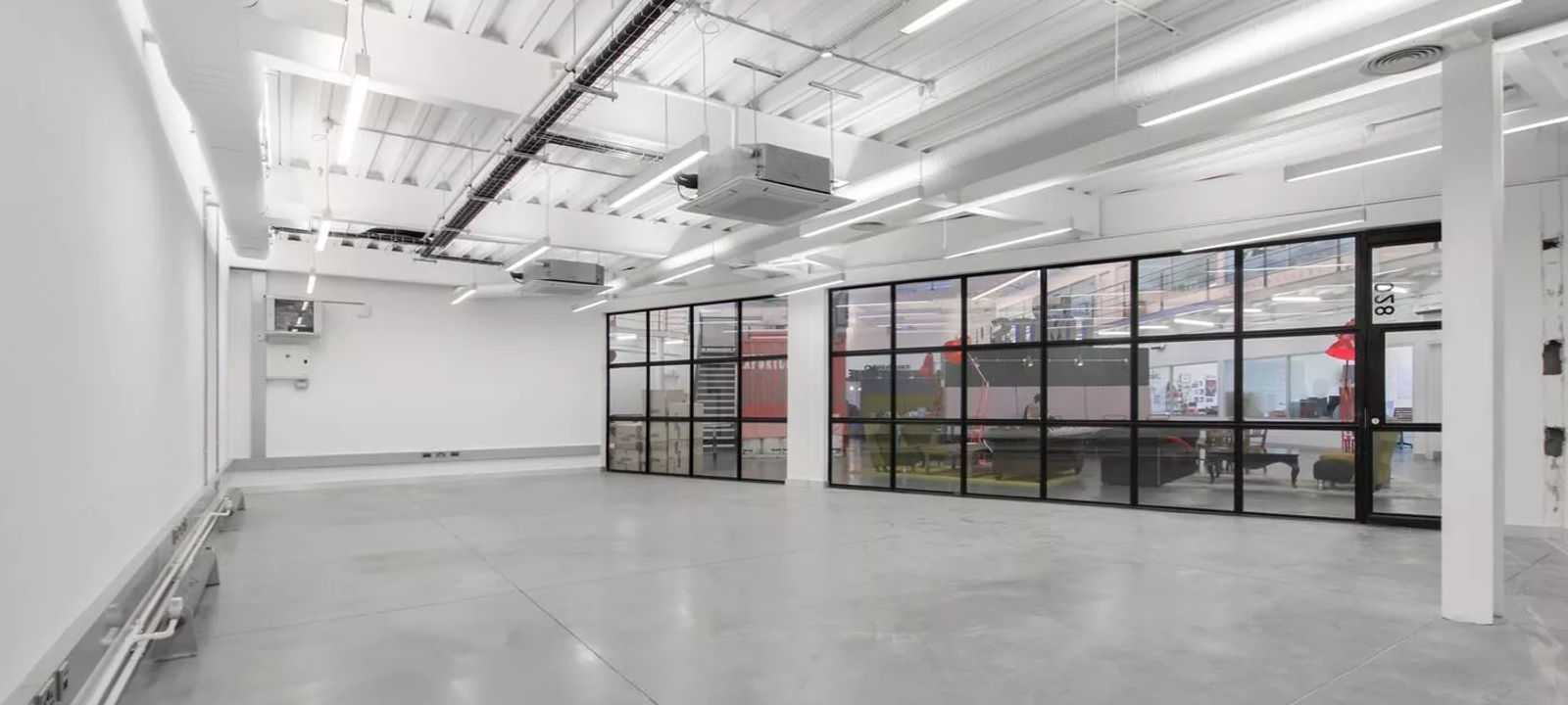 242 Acklam Road, Portobello Rd - Image 1