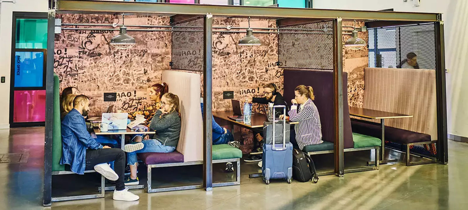 242 Acklam Road, Portobello Rd - Image 1