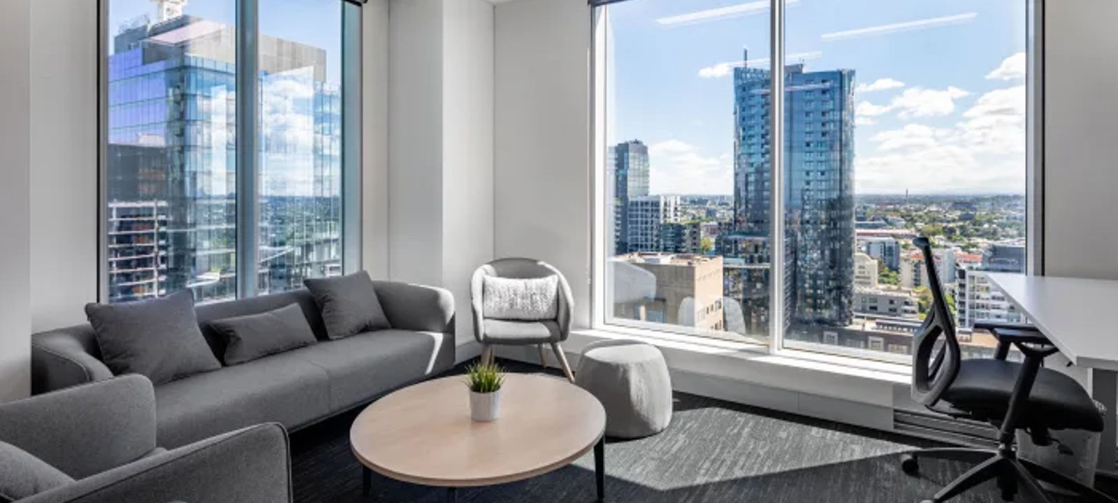 320 N Meridian Street, Indianapolis - Image 1