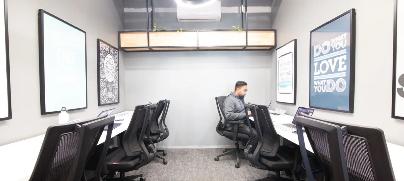 Old Fort Saket District Centre District Mall Sector 6 Pushp Vihar, Delhi - Image 1