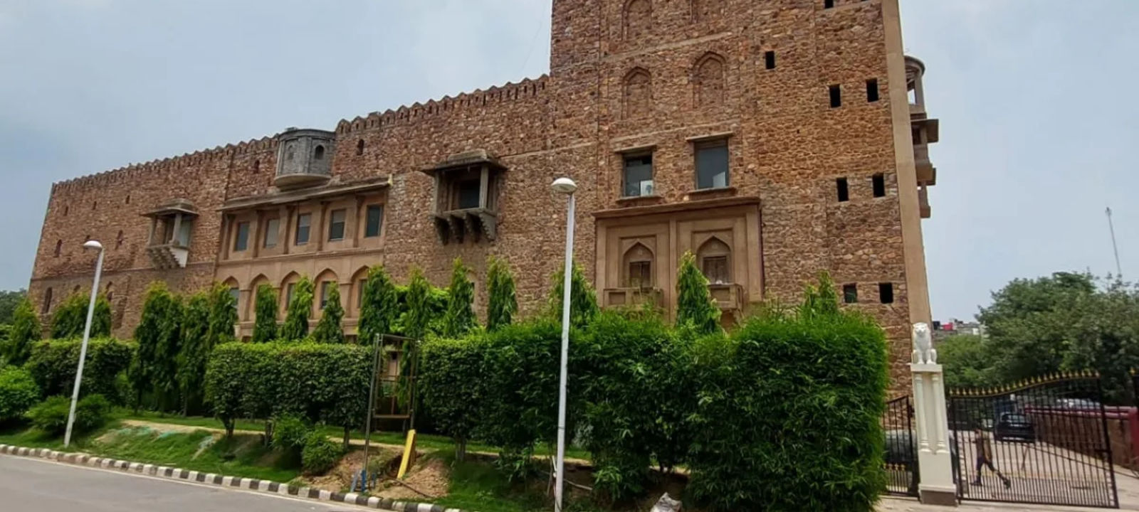 undefined - Image 1