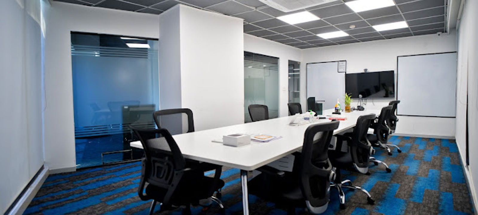 100 Feet Rd Indira Nagar Ii Stage Hoysala Nagar Indiranagar, Bengaluru - Image 1