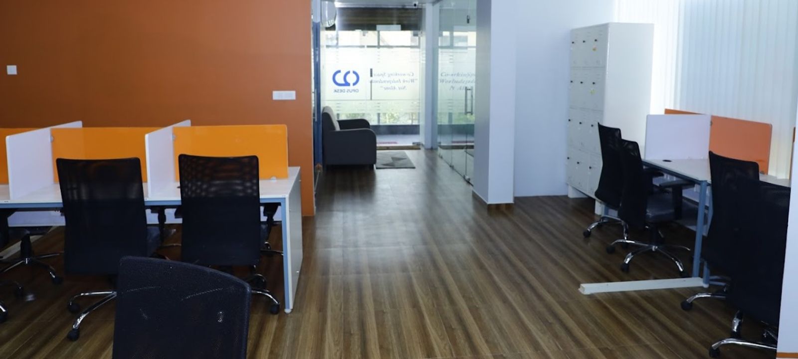 6 Person Coworking Space at 59 10th A Cross Chord Rd Beside Rajajinagar ...