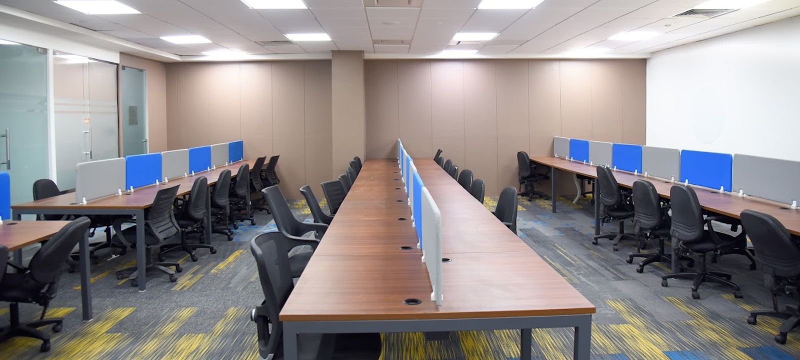 6A/4 19 Pu3 Ab Rd Lig Colony, Indore - Image 1
