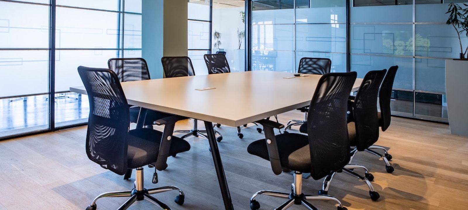 Broadway Boulevard, Somerset West - Image 1