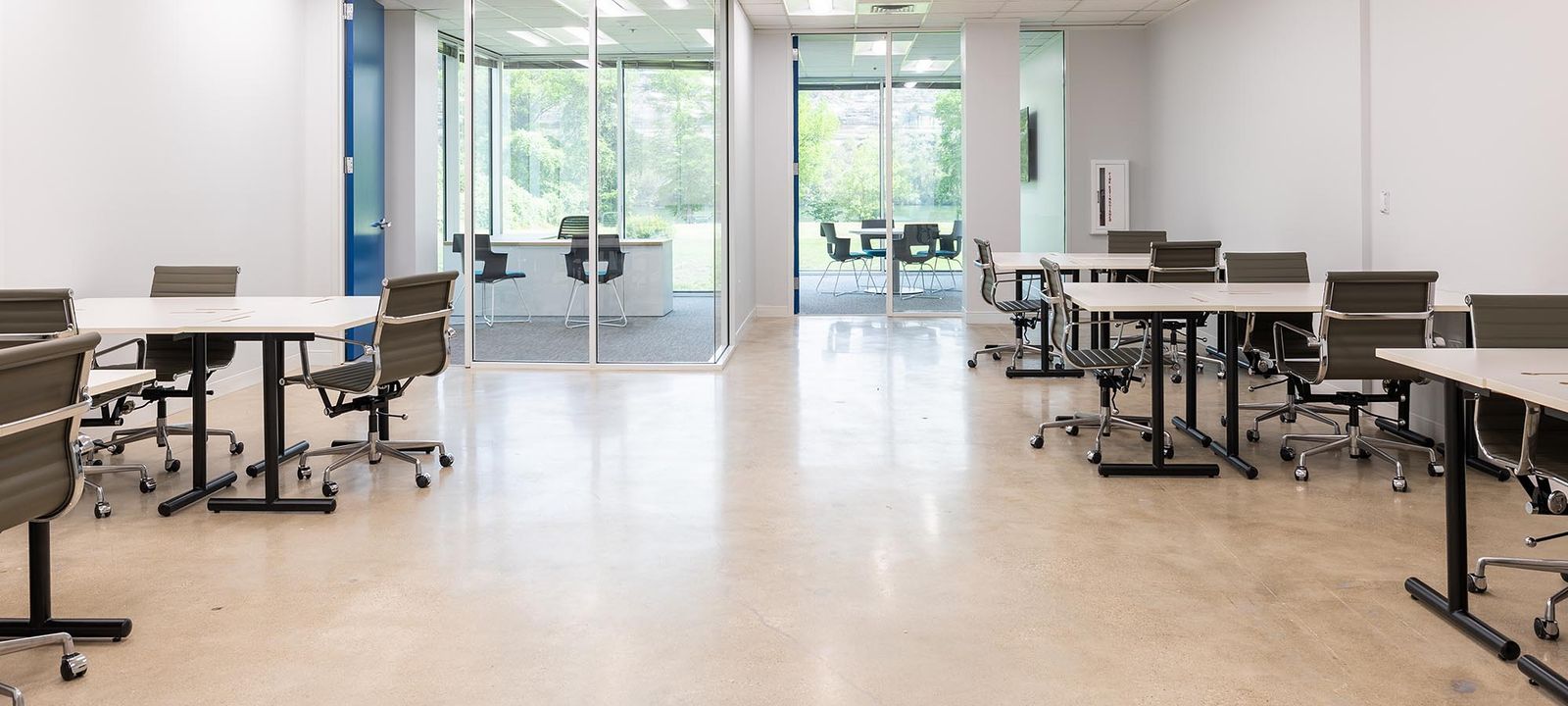 5000 Plaza On The Lake Drive, Austin - Image 1