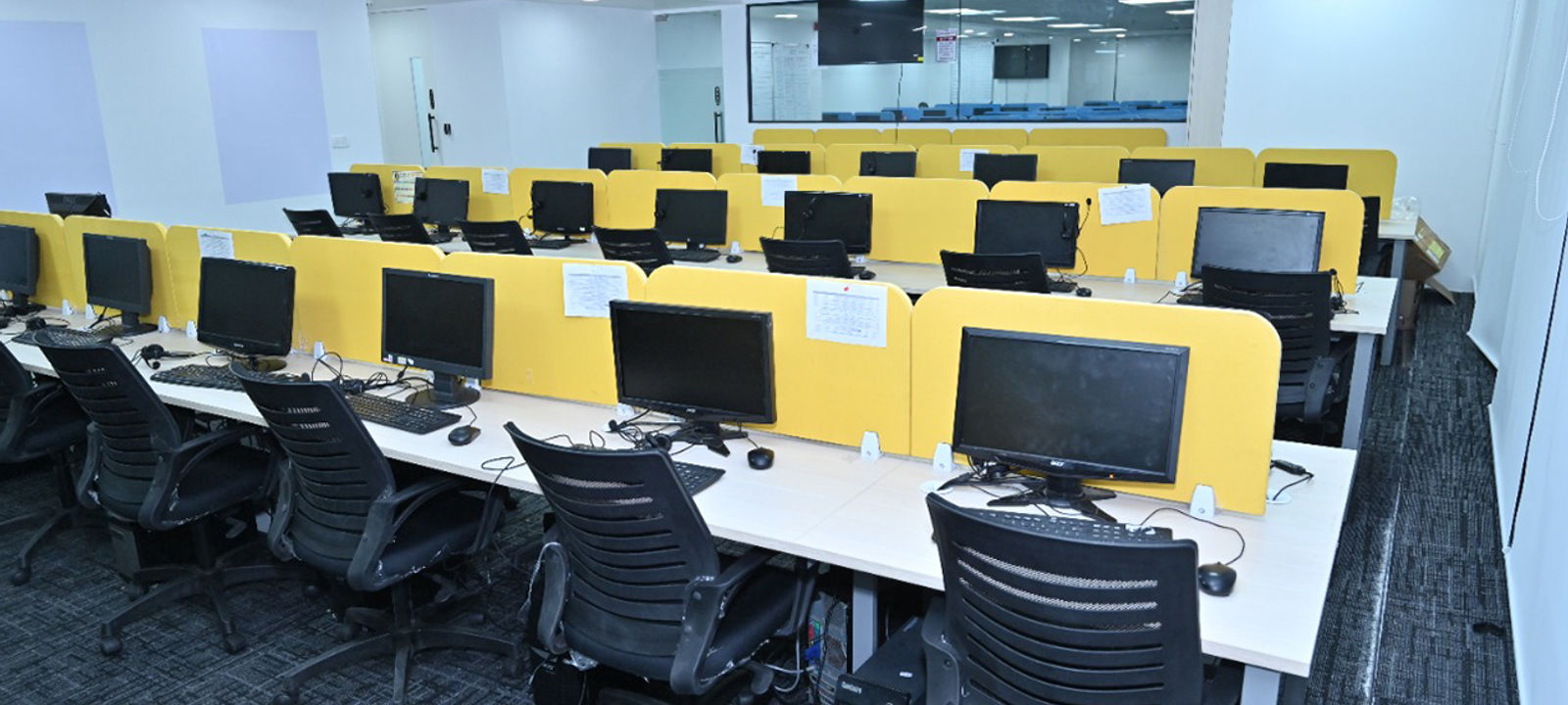 Railway Station Arihant Aura Tower B Thane - Belapur Rd Opposite To Turbhe, Navi Mumbai - Image 1