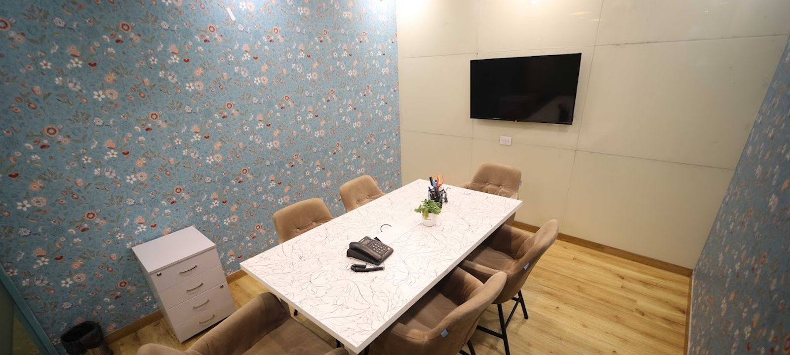 Mehrauli-gurgaon Rd Near Sikanderpur A Block Dlf Phase 1, Gurugram - Image 1