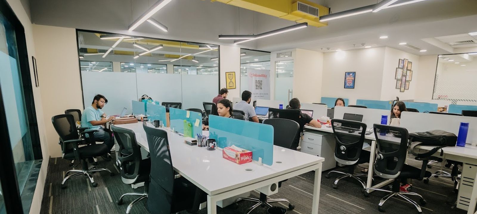 Mehrauli-gurgaon Rd Near Sikanderpur A Block Dlf Phase 1, Gurugram - Image 1